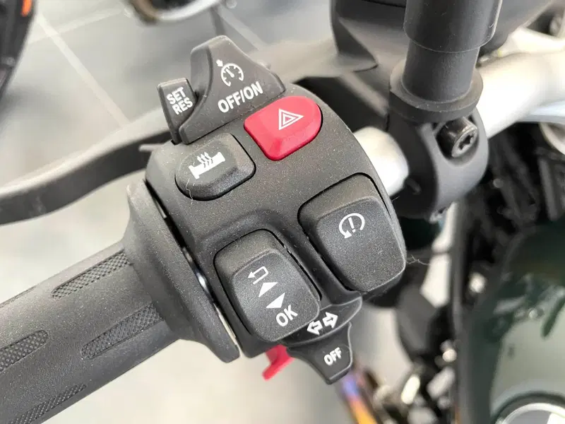 Bmw R 12 nineT (2023 - 26) (8)