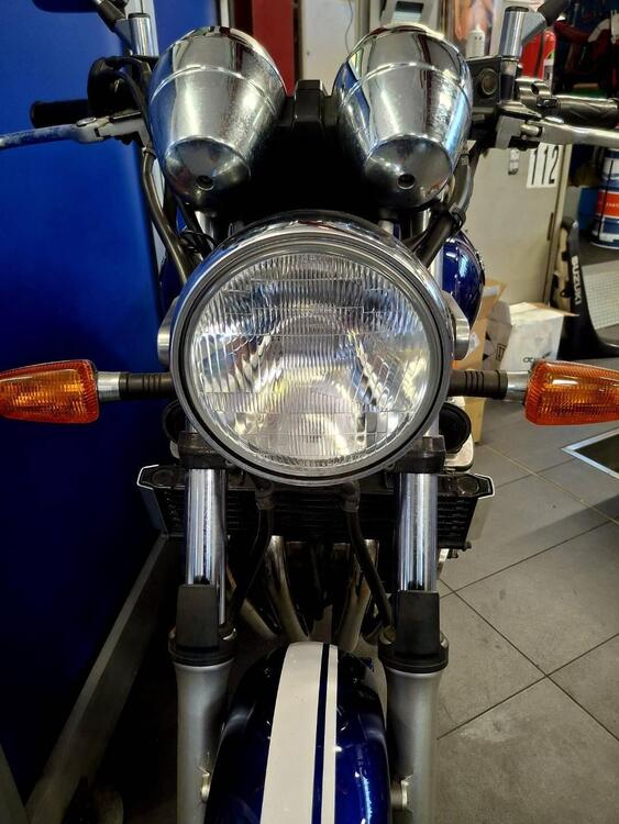 Yamaha XJR 1300 (2002 - 06) (3)