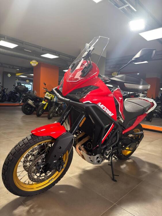 Moto Morini X-Cape 650 Gold Wheels Edition (2022 - 25) (3)