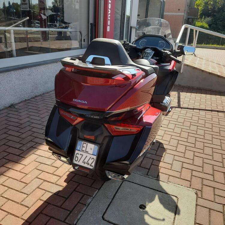 Honda GL 1800 Gold Wing Tour DTC (2018 - 20) (3)