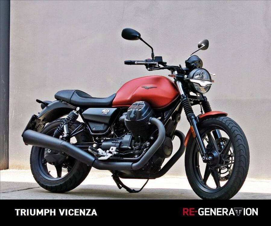 Moto Guzzi V7 III Stone (2017 - 20)