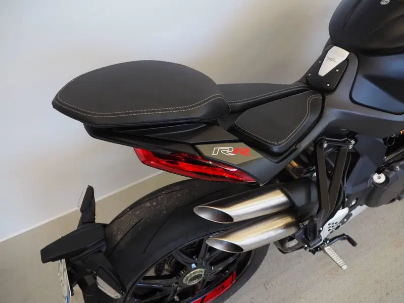 MV Agusta Brutale 1000 RR (2021 - 25) (4)