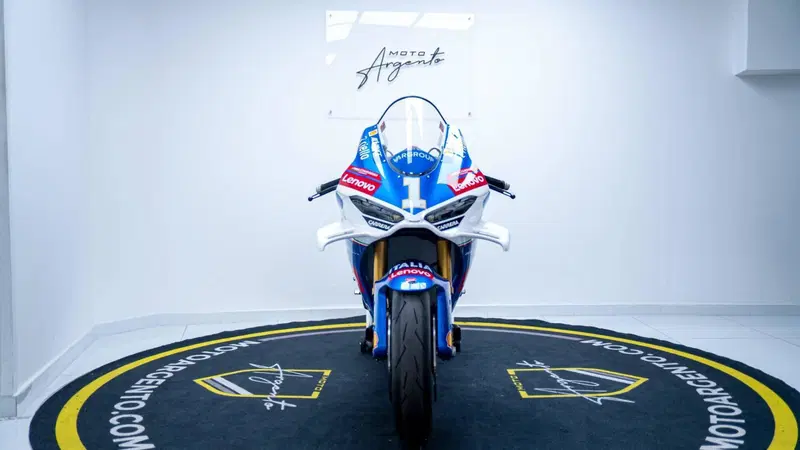 Ducati Panigale V4 Tricolore Italia (2025 - 26) (8)