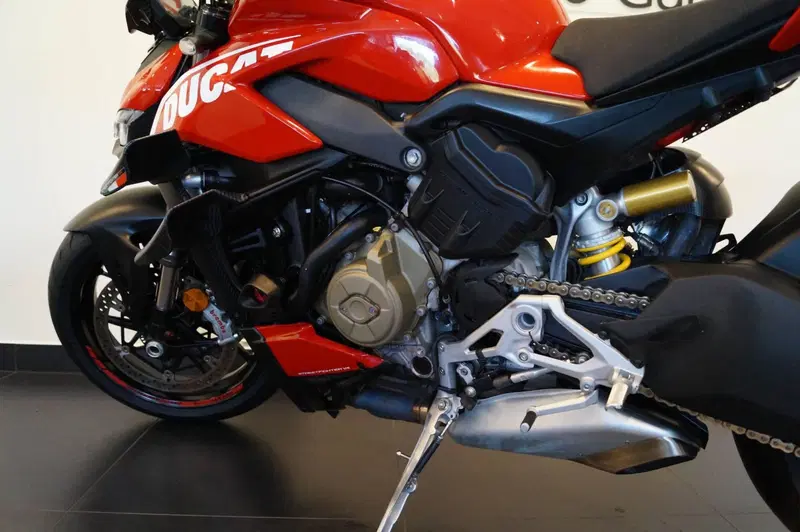 Ducati Streetfighter V4 1100 (2021 - 22) (7)