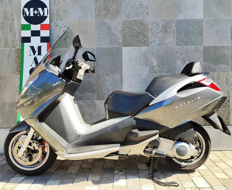 Peugeot Satelis 250 (2006 - 13)