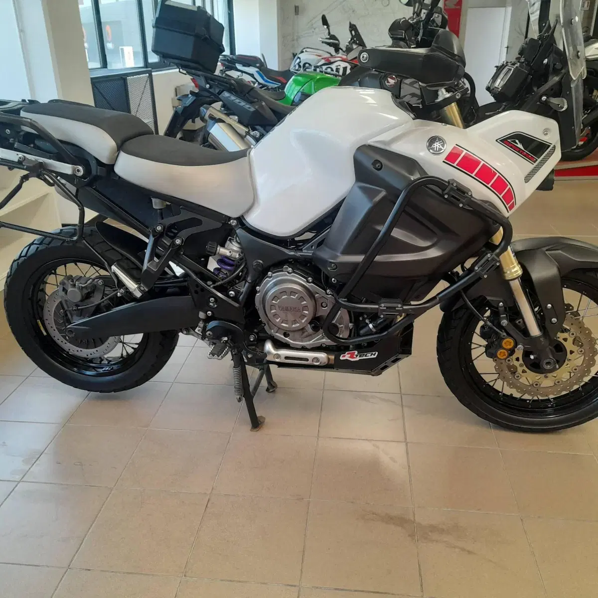 Yamaha XT1200Z Super Ténéré ABS (2010 - 15)