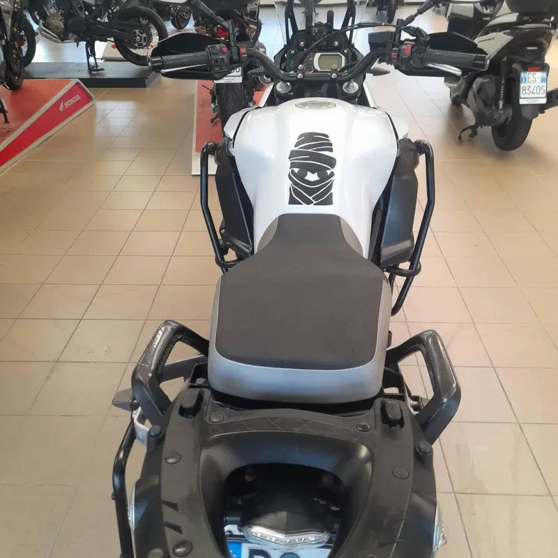 Yamaha XT1200Z Super Ténéré ABS (2010 - 15) (2)