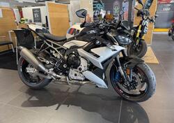 Bmw M 1000 R (2025) usata
