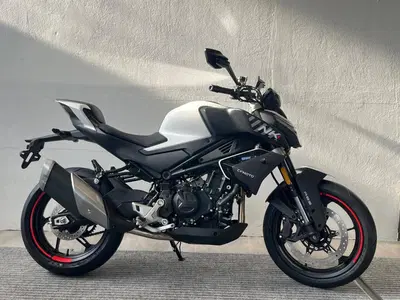 CFMOTO 450NK (2023 - 26) nuova