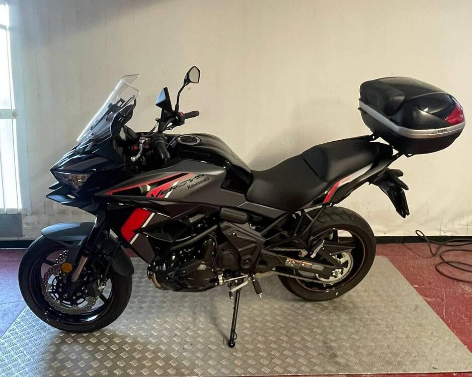 Kawasaki Versys 650 (2021 - 24) (2)