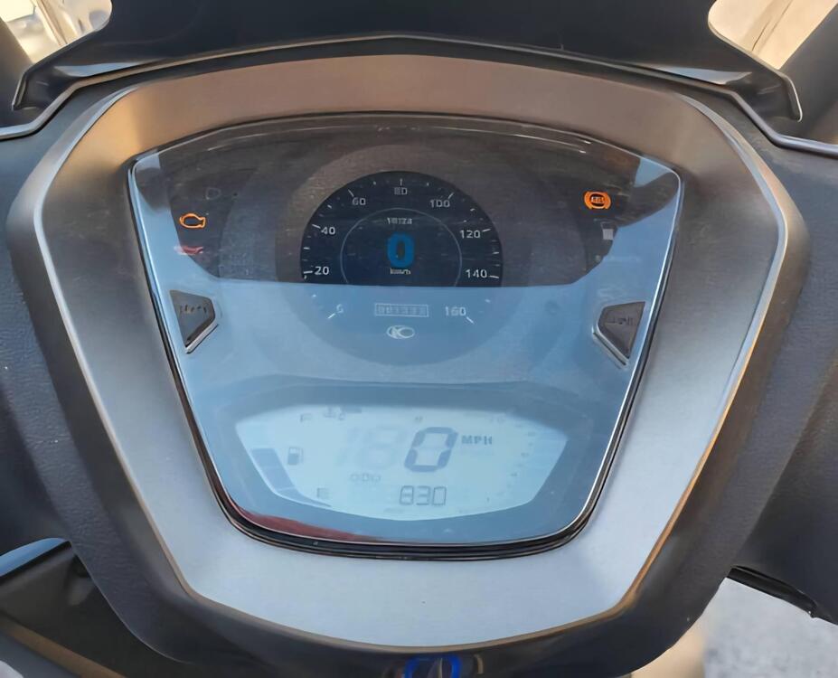 Kymco Agility 300i (2021 - 25) (5)