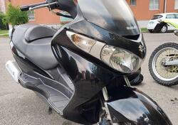 Suzuki Burgman UH 200 (2006 - 12) usata