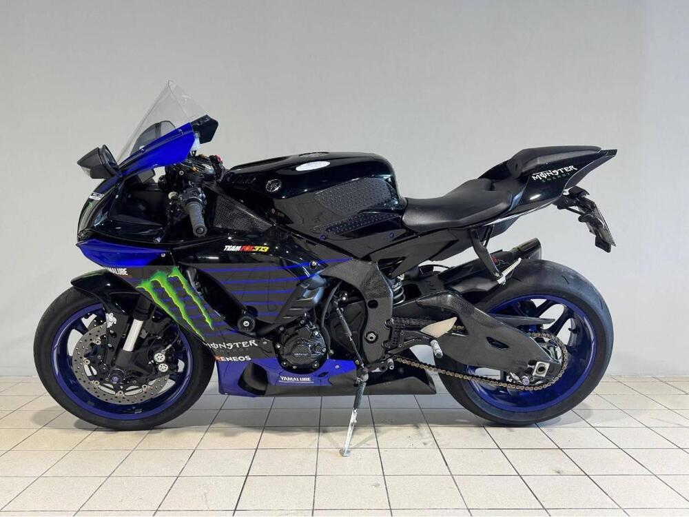 Yamaha YZF R1 (2020 - 25) (3)