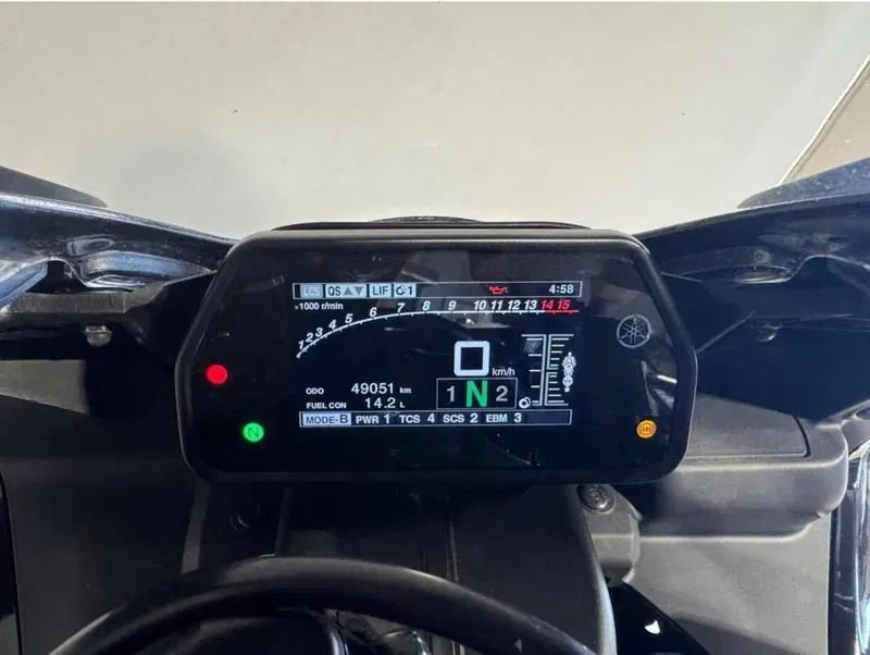 Yamaha YZF R1 (2020 - 25) (4)