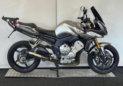 Yamaha FZ1 Fazer (2006 - 16) usata