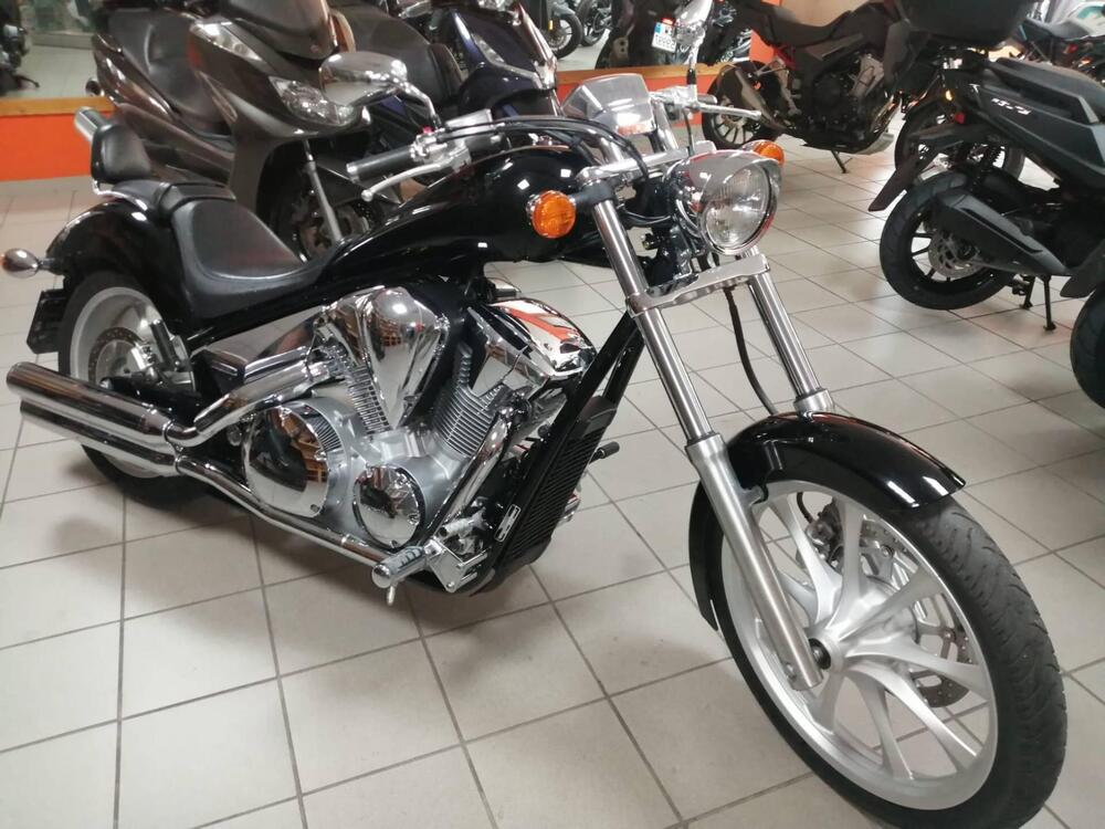 Honda VT 1300 CX (2009 - 16) (5)