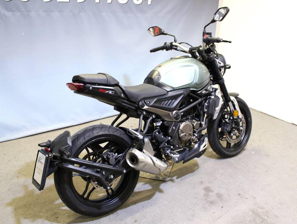 Voge Trofeo 300AC (2021 - 25) (4)