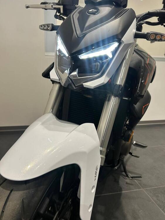 QJ Motor SRK 400 (2023 - 25) (4)