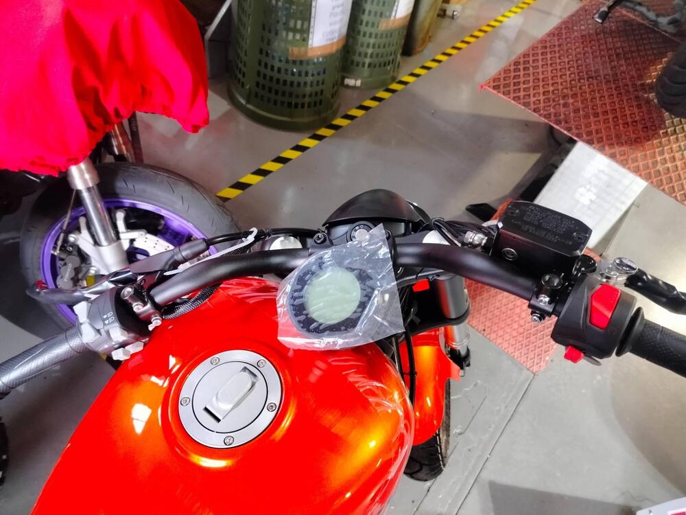 QJ Motor SRV 300 (2023 - 25) (2)