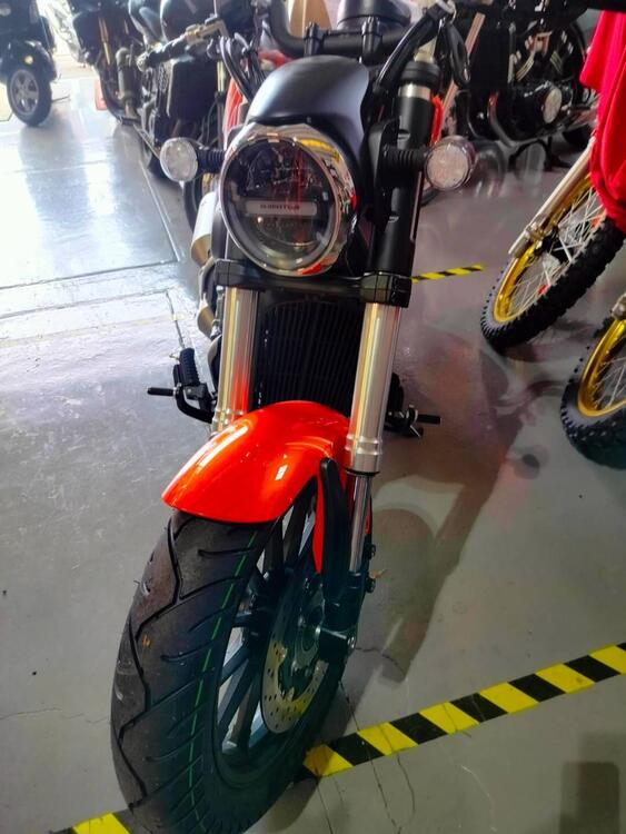 QJ Motor SRV 300 (2023 - 25) (5)