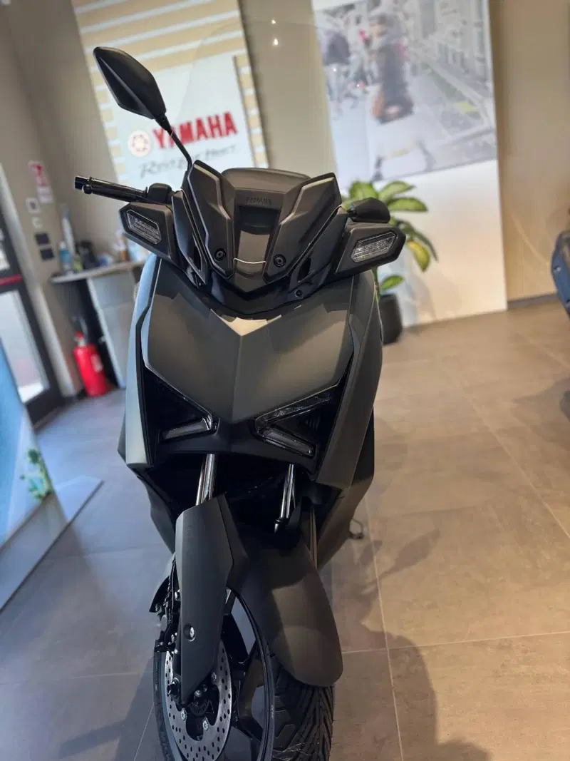 Yamaha X-Max 125 (2025 - 26) (3)