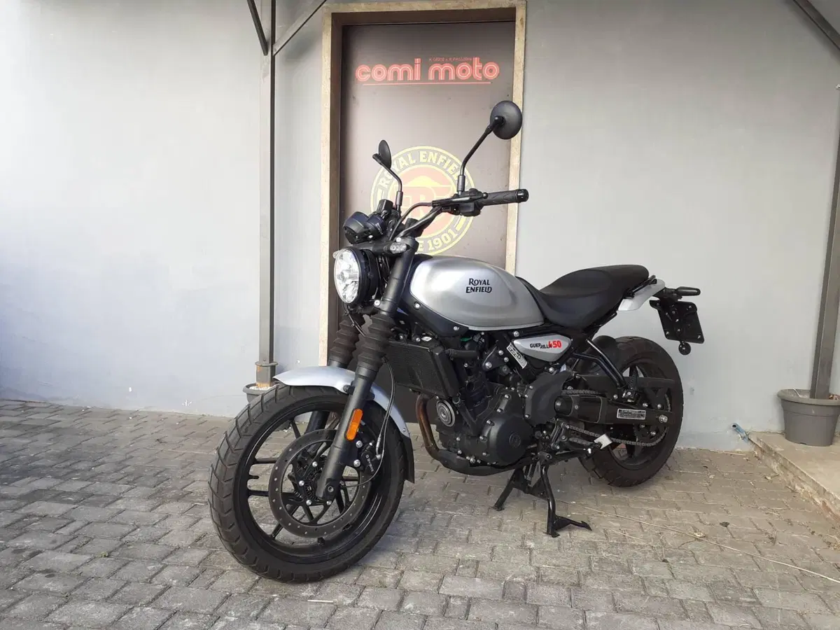 Royal Enfield Guerrilla 450 (2024 - 26) (2)
