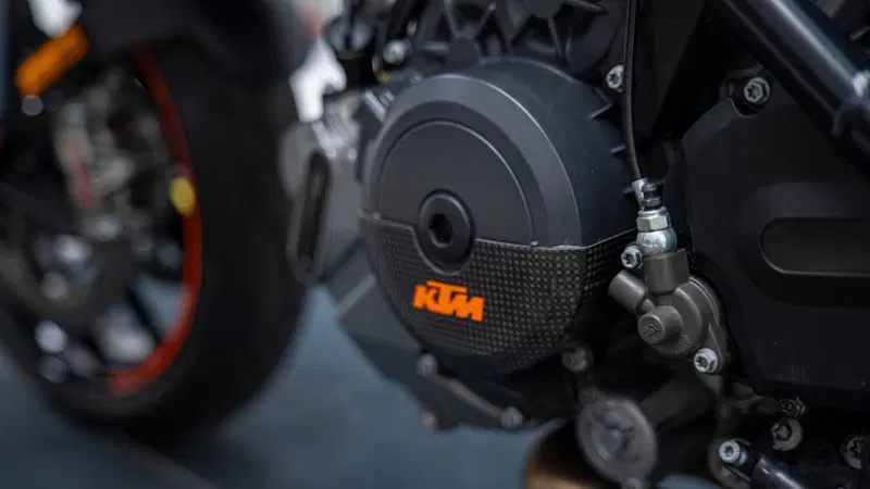 KTM 1290 Super Duke R ABS (2017 - 18) (13)