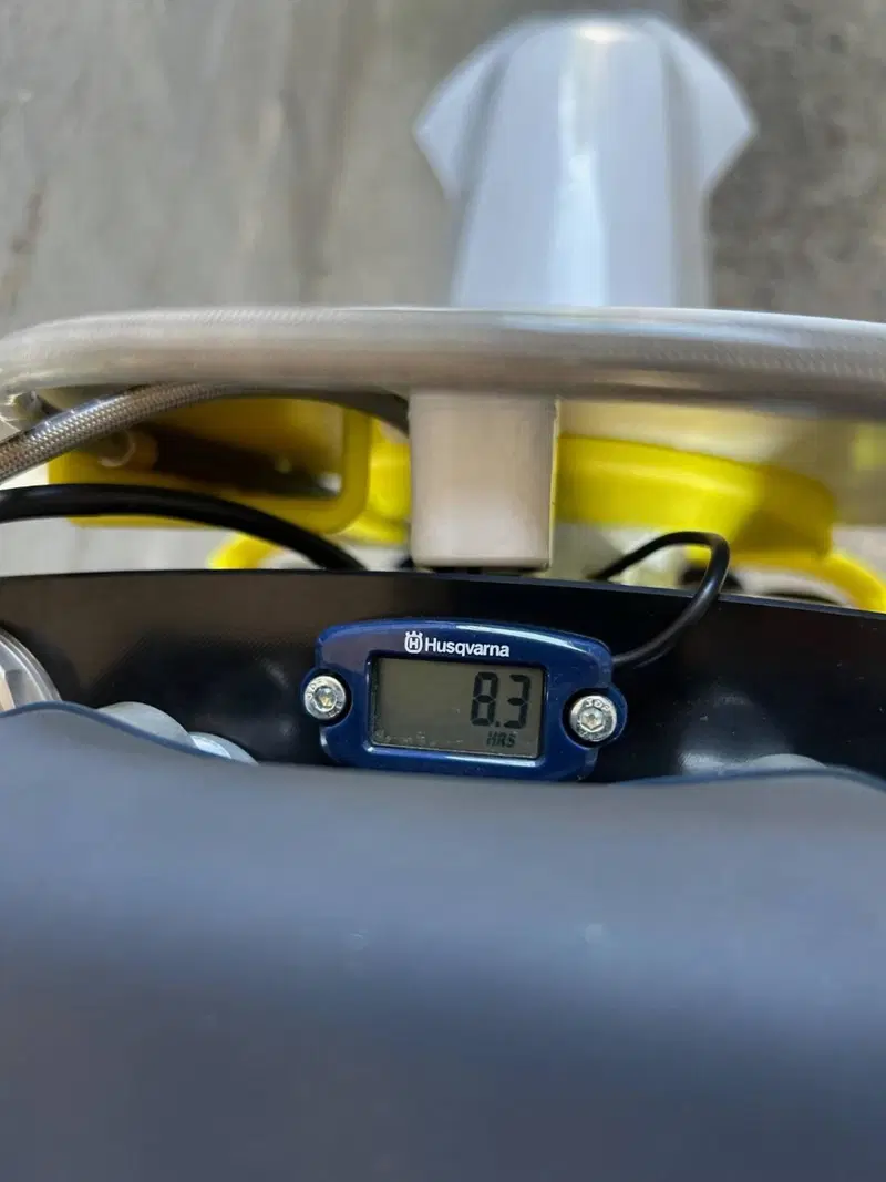 Husqvarna TC 125 (2022) (4)