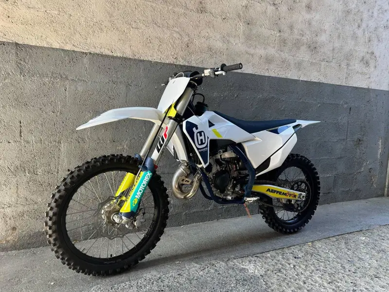Husqvarna TC 125 (2022) (2)