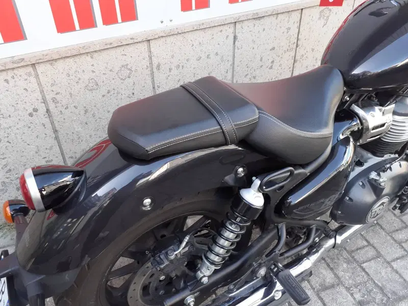 Royal Enfield Super Meteor 650 (2023 - 26) (13)