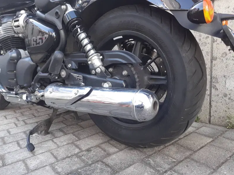 Royal Enfield Super Meteor 650 (2023 - 26) (18)