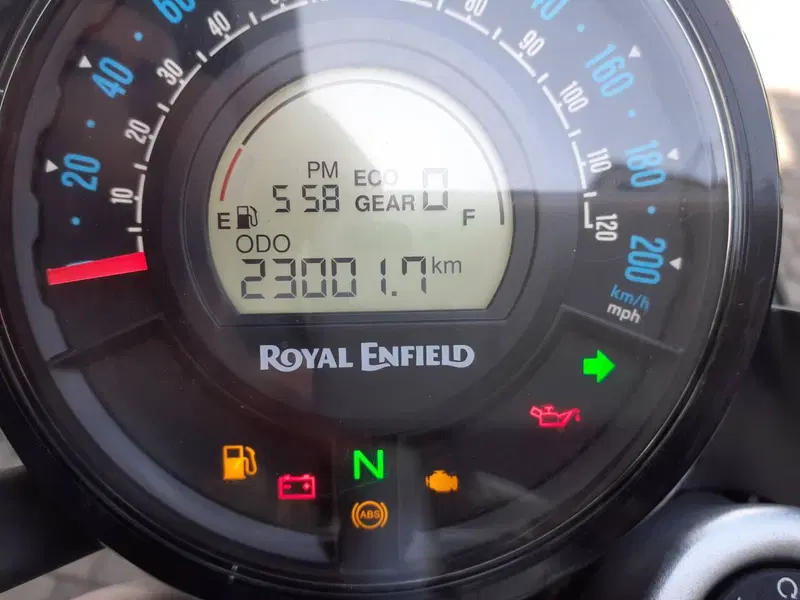 Royal Enfield Super Meteor 650 (2023 - 26) (20)