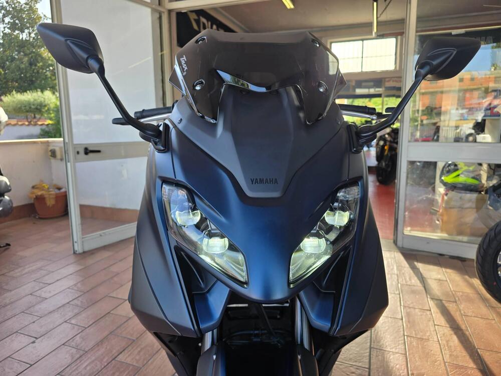Yamaha T-Max 560 (2022 - 24) (3)