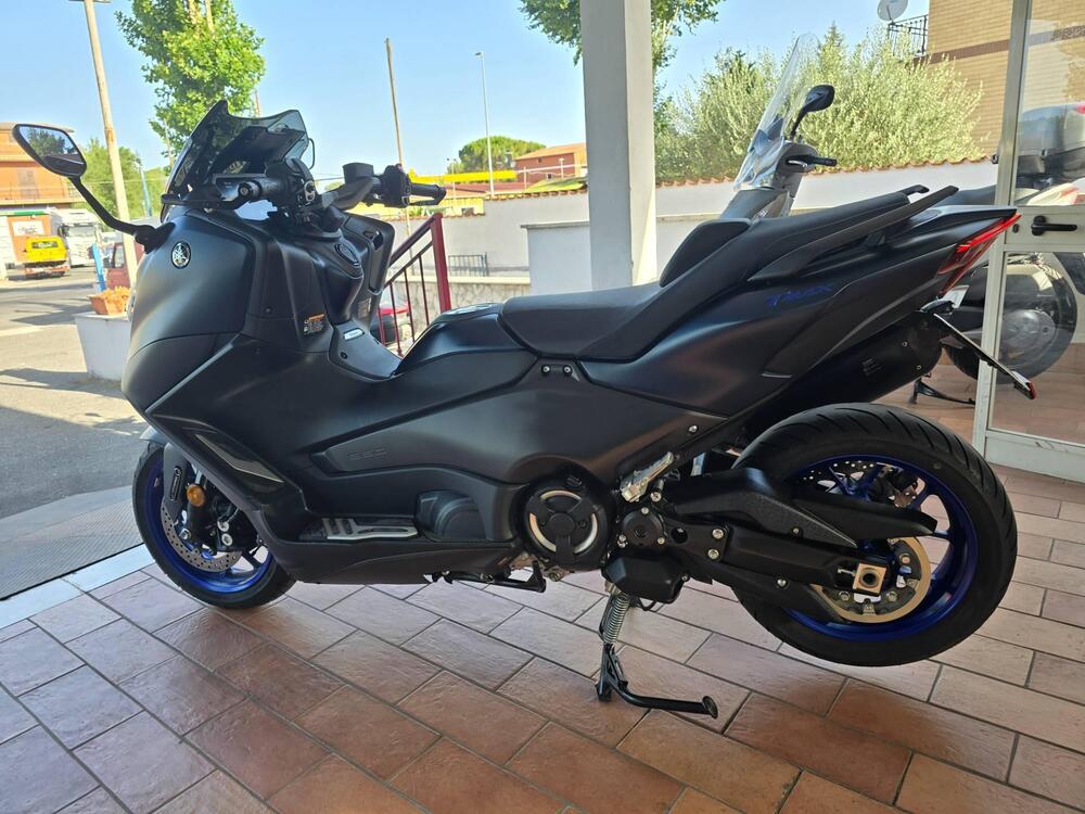 Yamaha T-Max 560 (2022 - 24) (5)