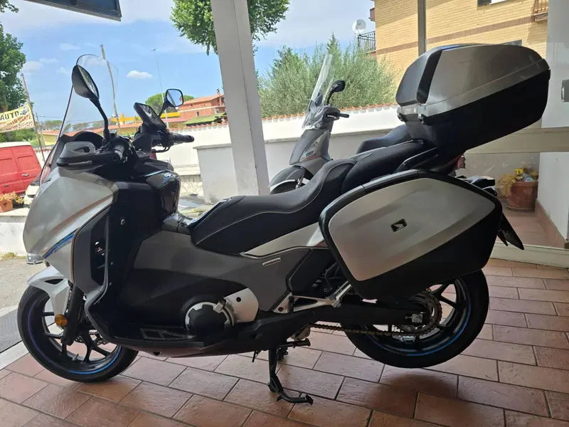 Honda Integra 750 DCT Sport (2017) (6)