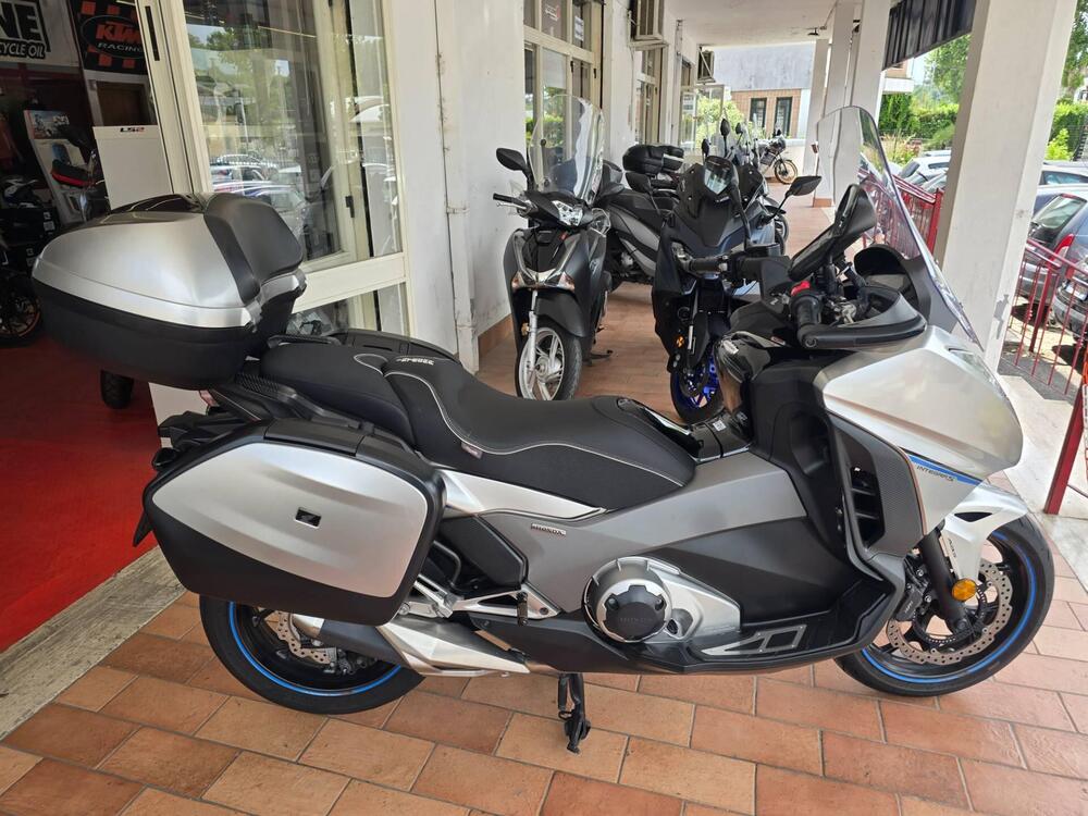 Honda Integra 750 DCT Sport (2017) (3)