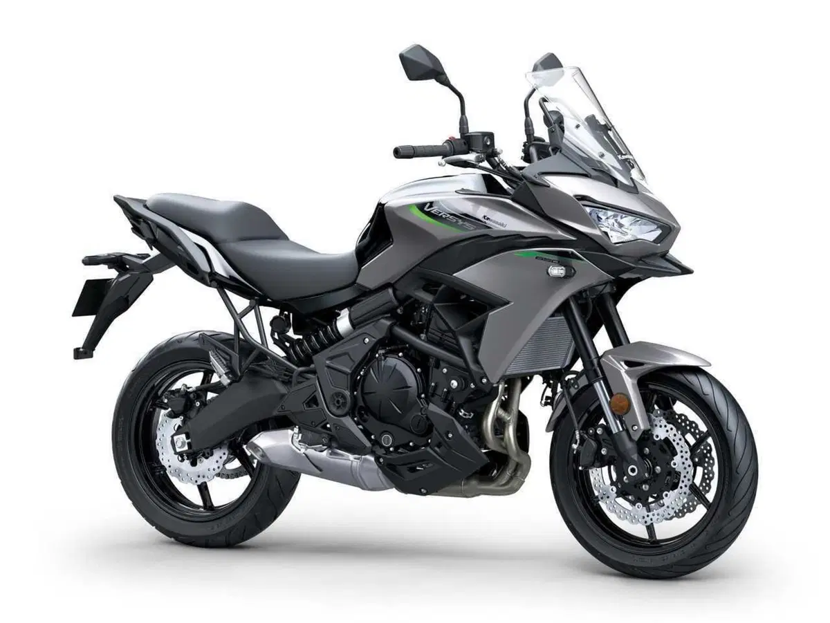 Kawasaki Versys 650 2026: in arrivo nuove colorazioni per la crossover di media cilindrata (8)