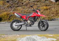 Ducati Hypermotard 698 Mono (2024 - 25) usata
