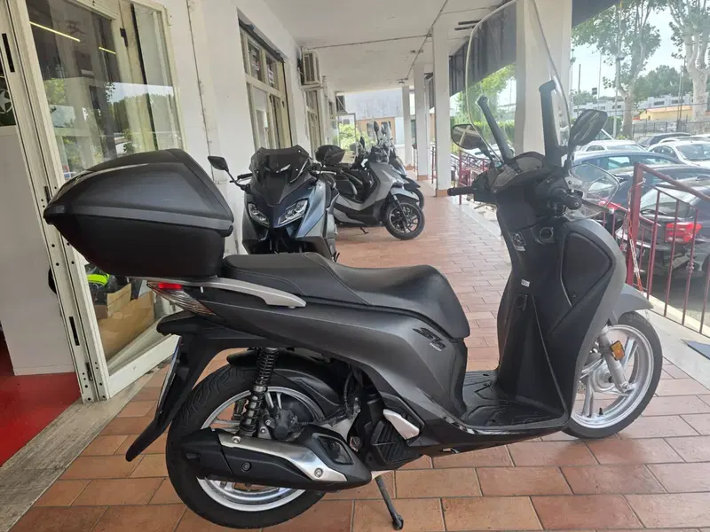 Honda SH 150i (2017 - 19) (7)
