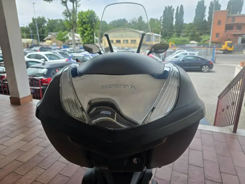 Honda SH 150i (2017 - 19) (9)