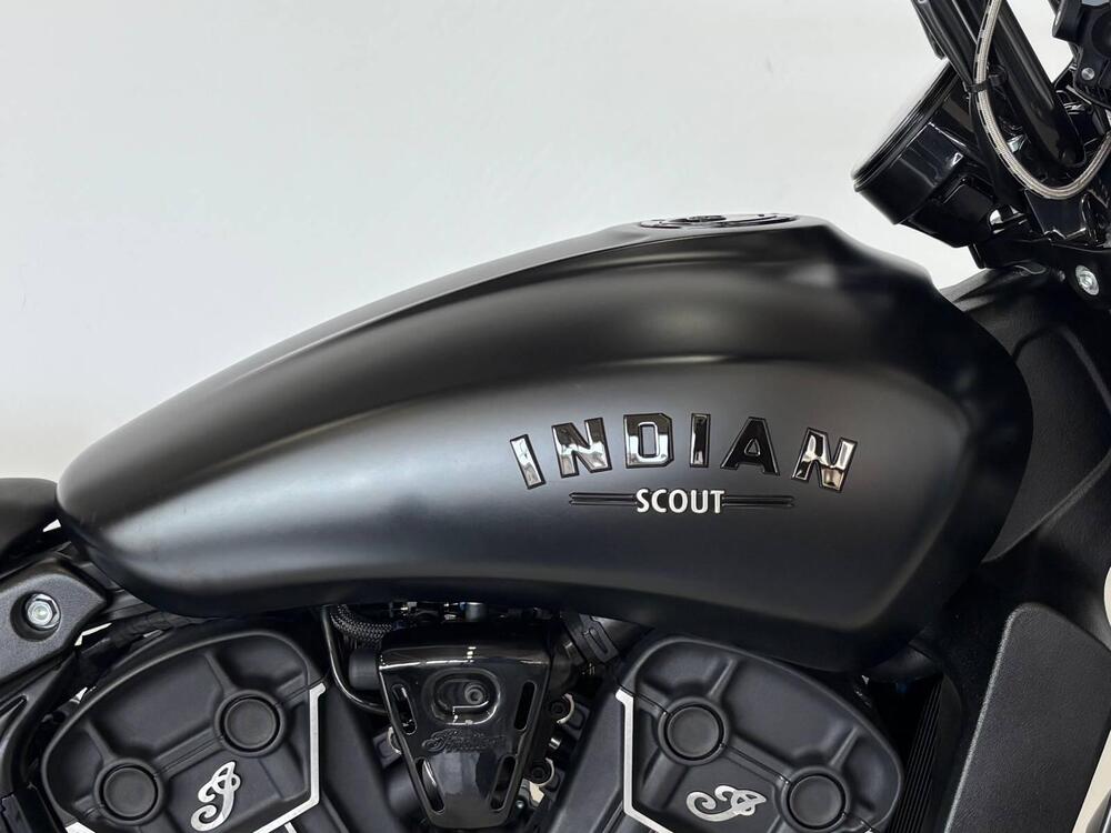 Indian Scout 1133 Rogue (2022 - 25) (2)