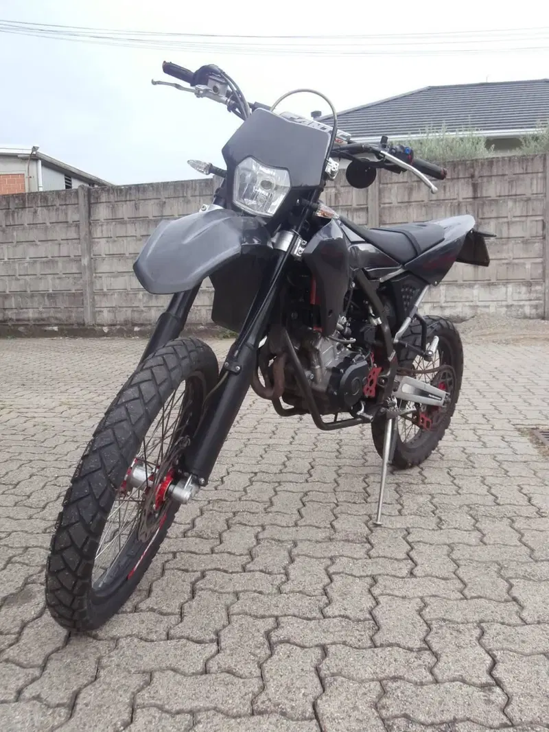 Fantic Motor XEF 125 Performance 4T (2022) (7)