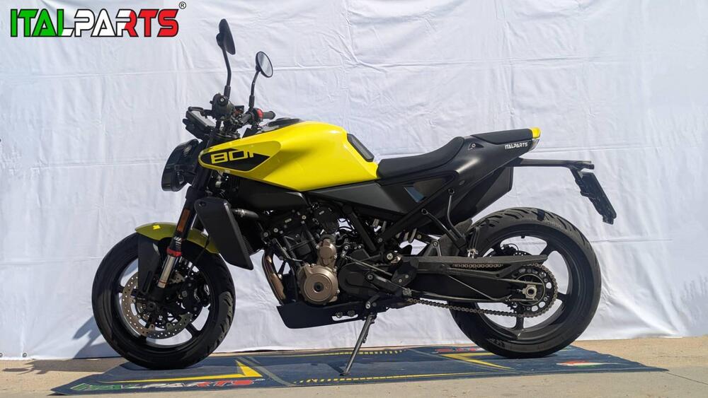 Husqvarna Vitpilen 801 L (2025) (3)