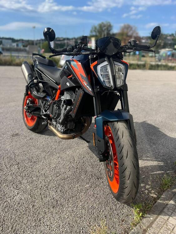 KTM 890 Duke R (2022 - 23) (2)