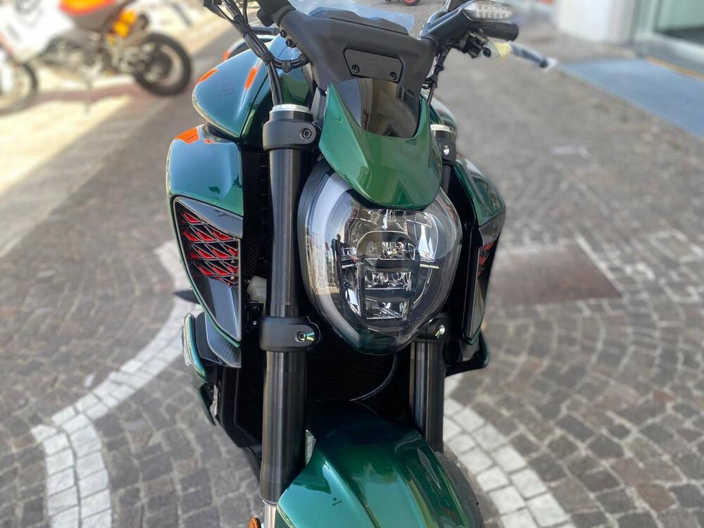 Ducati Diavel for Bentley (2024) (4)