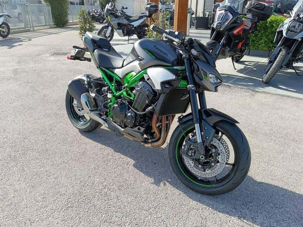 Kawasaki Z 900 A2 (2025 - 26) (2)