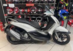 Piaggio MP3 300 ABS Hpe (2021 - 24) usata