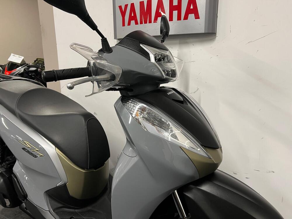 Honda SH 350 (2021 - 24) (2)