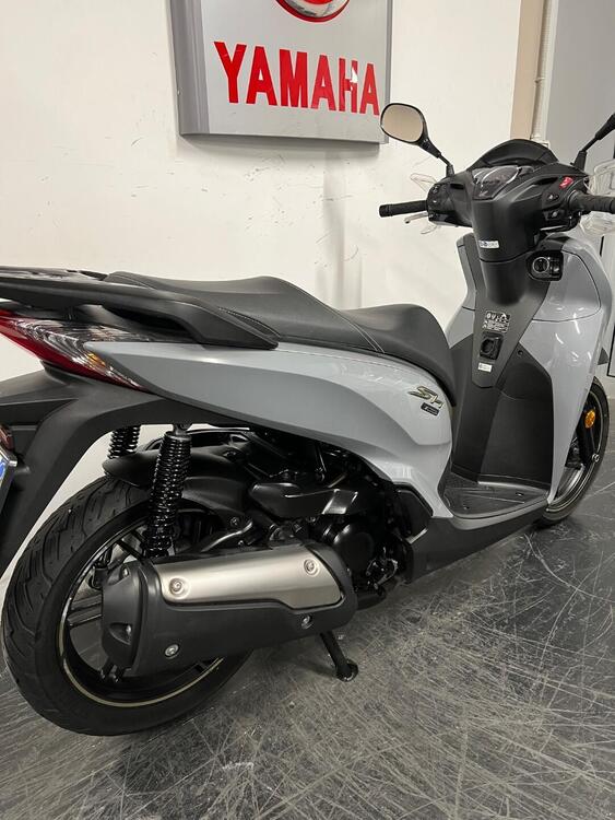 Honda SH 350 (2021 - 24) (4)