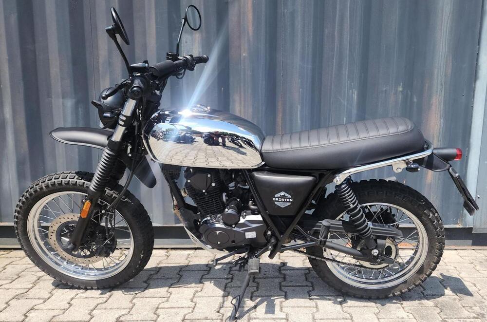 Brixton Motorcycles Felsberg 125 XC (2021 - 25) (2)